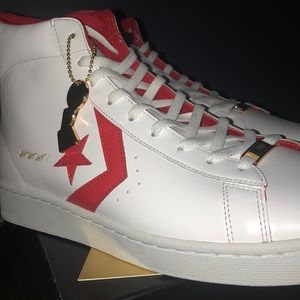 Meet your Posher, Adam